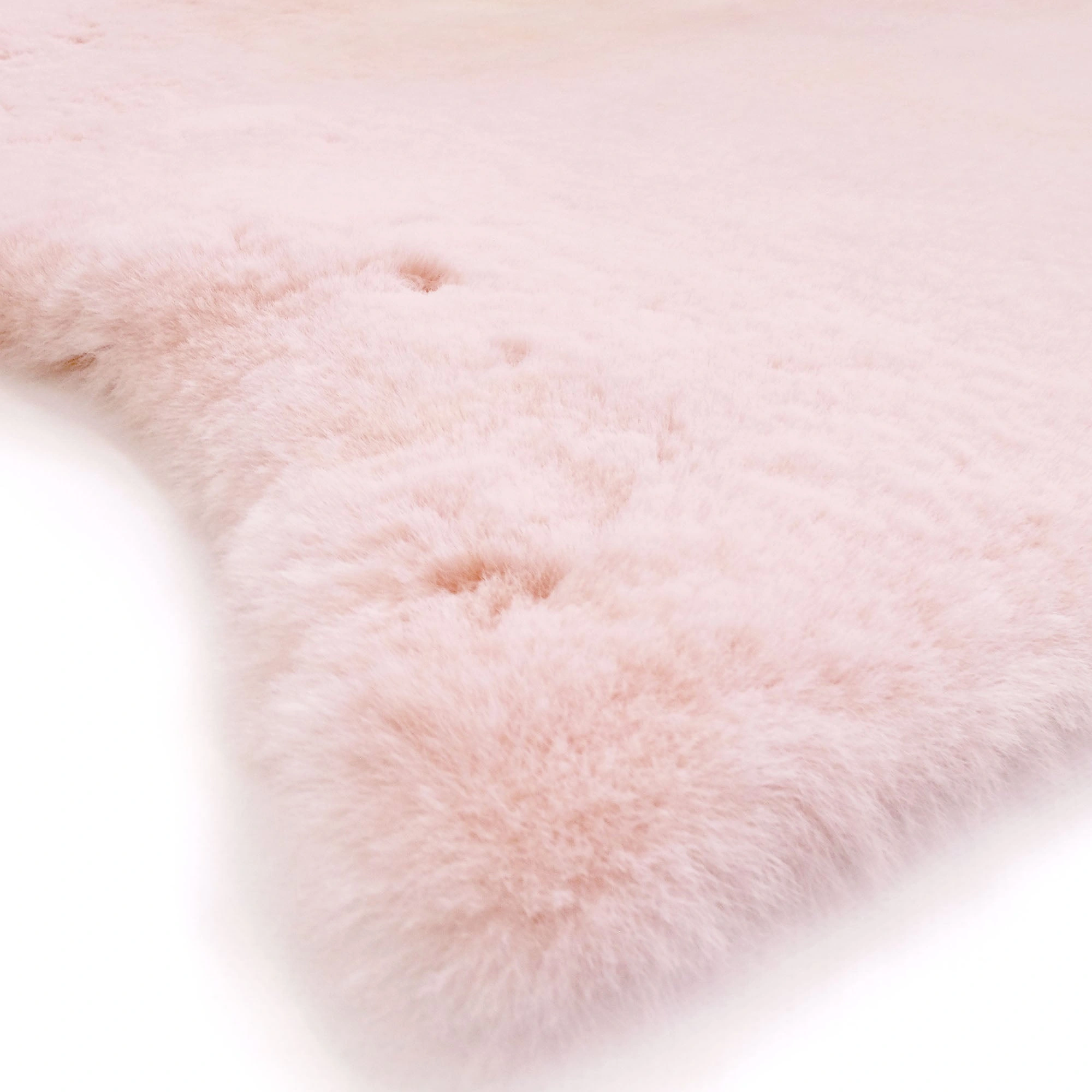 Pink Cloud of Comfort: Baby Lambskin Rug - Aussie Merino Magic!